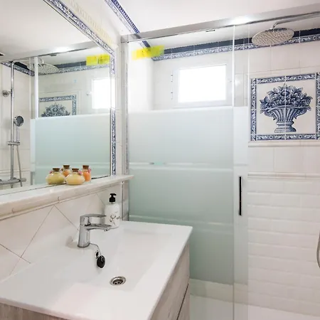 Bajondillo Beach, Large Loft With Intense Sun Apartment