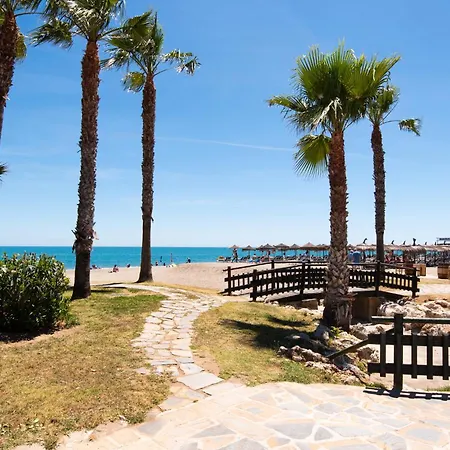 Bajondillo Beach, Large Loft With Intense Sun