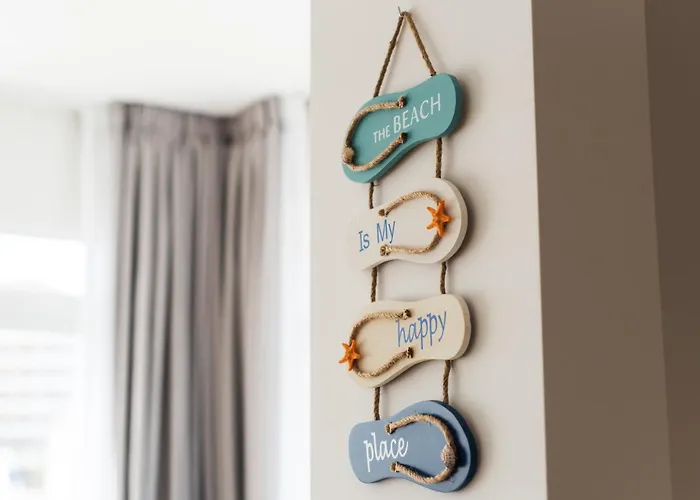 Apartment Bajondillo Beach, Large Loft With Intense Sun *