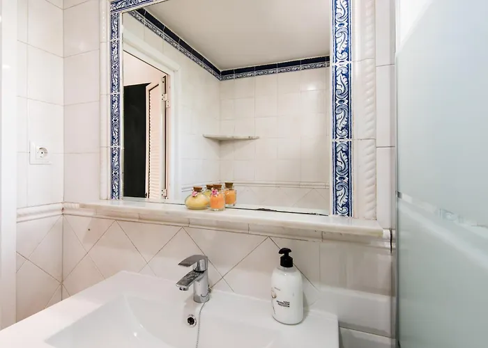 Bajondillo Beach, Large Loft With Intense Sun *