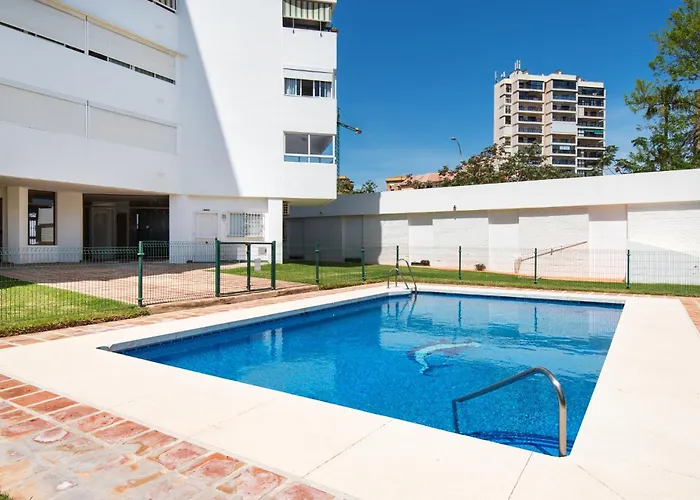 Bajondillo Beach, Large Loft With Intense Sun Apartment