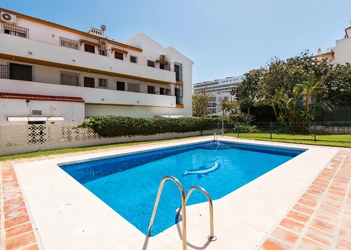 Bajondillo Beach, Large Loft With Intense Sun Apartment Torremolinos