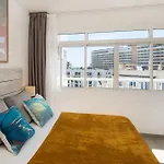 Appartement Bajondillo Beach, Large Loft With Intense Sun