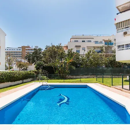 Bajondillo Beach, Large Loft With Intense Sun * טורמולינוס