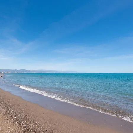 Lejlighed Bajondillo Beach, Large Loft With Intense Sun Torremolinos